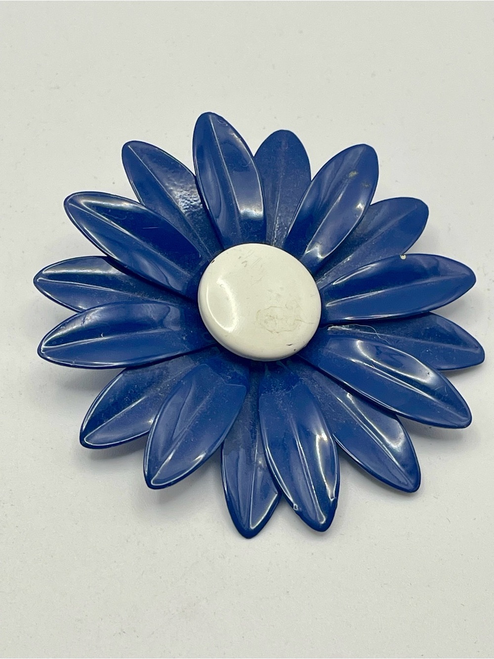 Vintage Blue Enamel Daisy Flower Brooch with White Center.